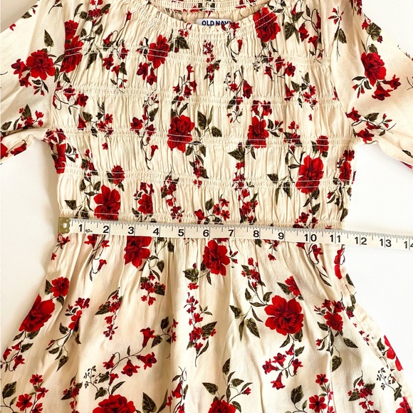 Old Navy Smocked Floral Dress Size 8 Long Sleeve Red Print - Picture 8 of 9